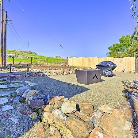 Peaceful Ranch Home With Sierra Nevada Views Woodlake Zewnętrze zdjęcie